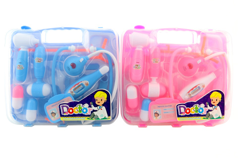 Doktorka v kuf��ku baterie