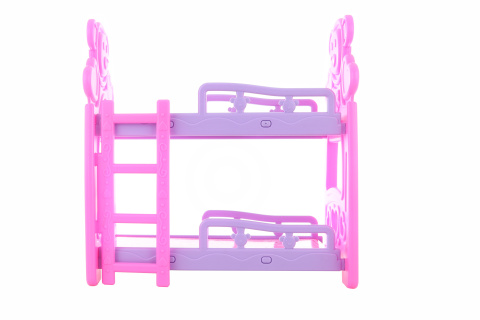 Post�lka velk� patrov� v s��ku